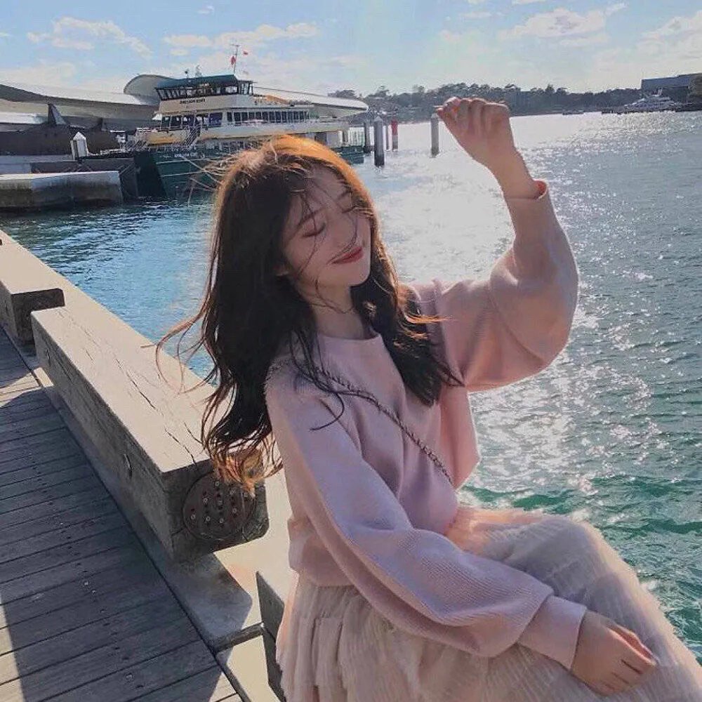 淘气小女巫第一季